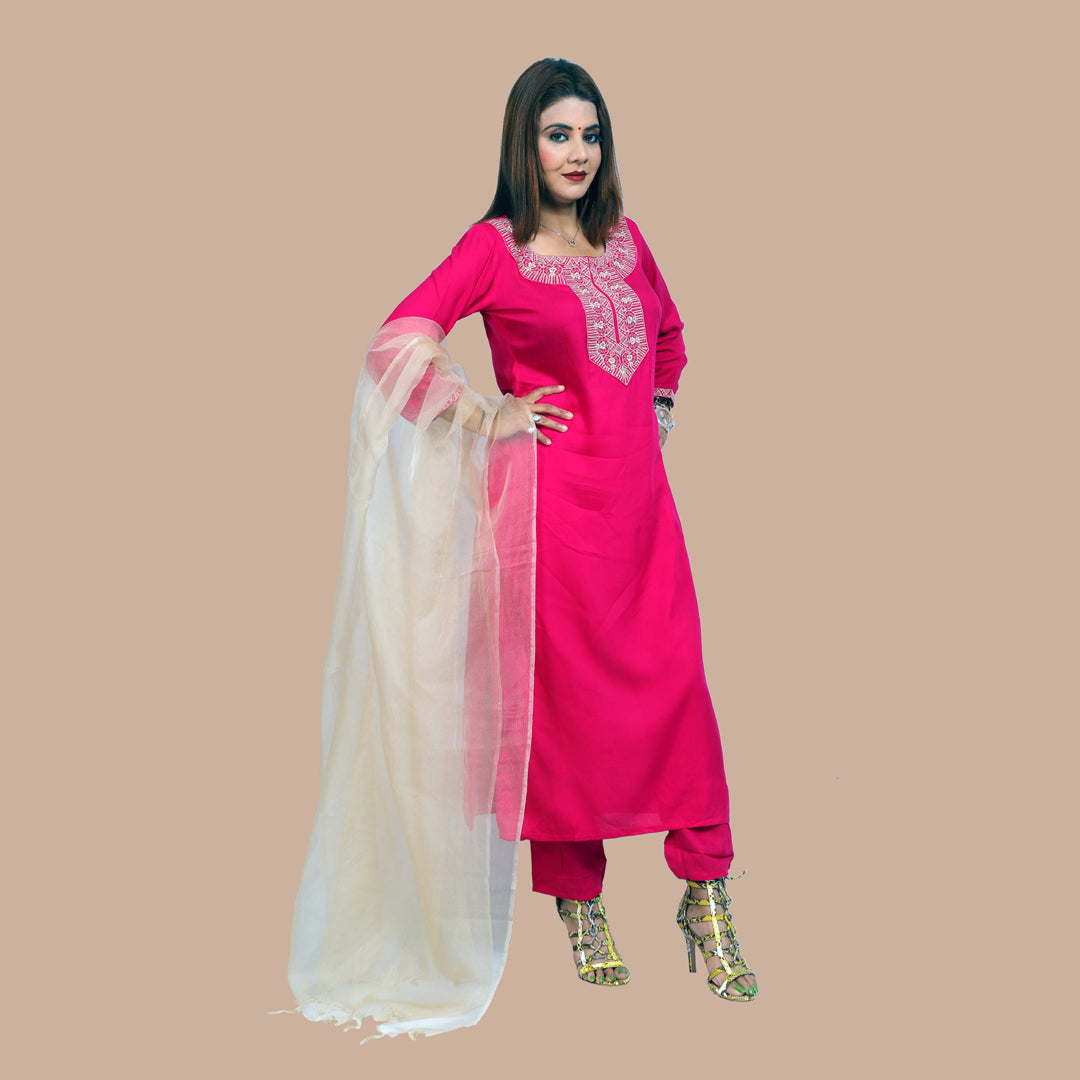 Suit sets emboridery rayon magenta with dupatta