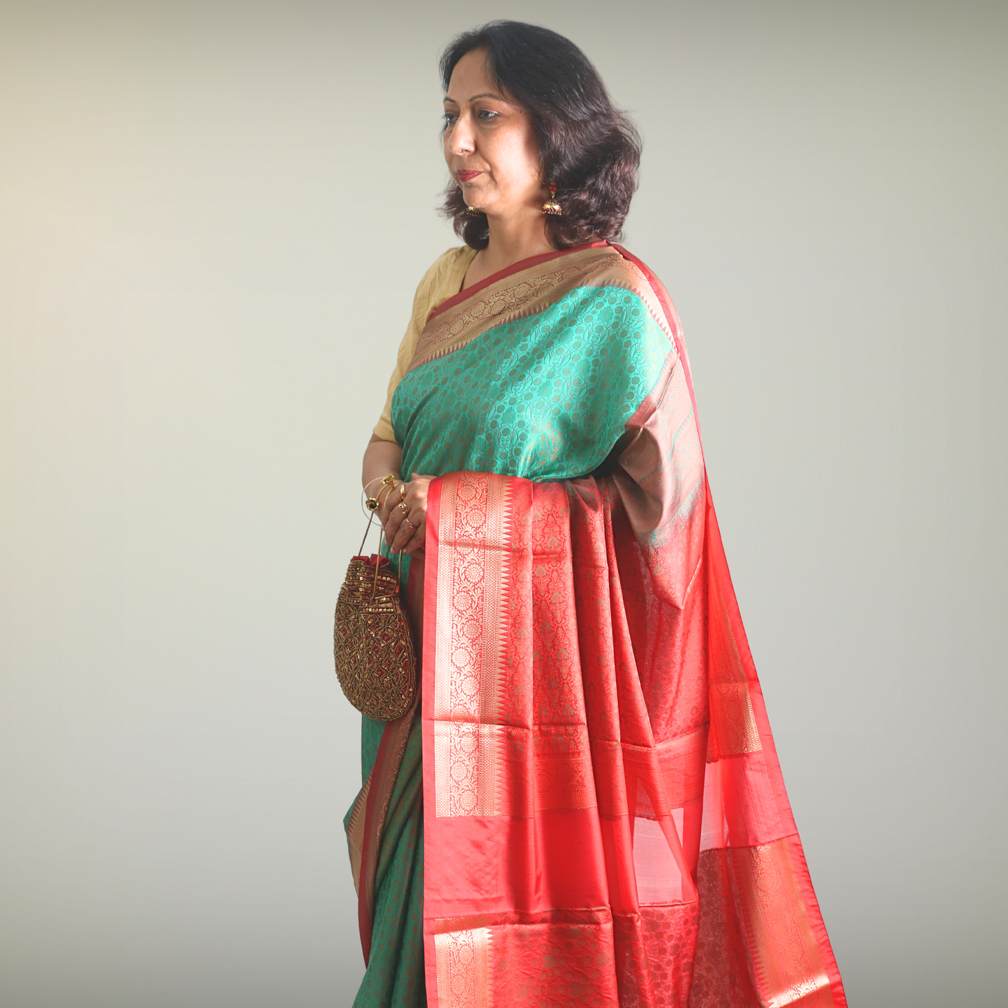 Saree Resham Tanchhui with blouse Green with Red Border Pallu