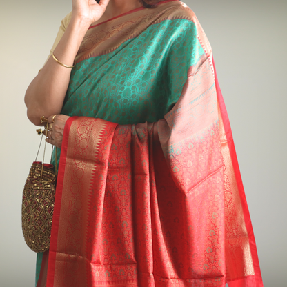 Saree Resham Tanchhui with blouse Green with Red Border Pallu